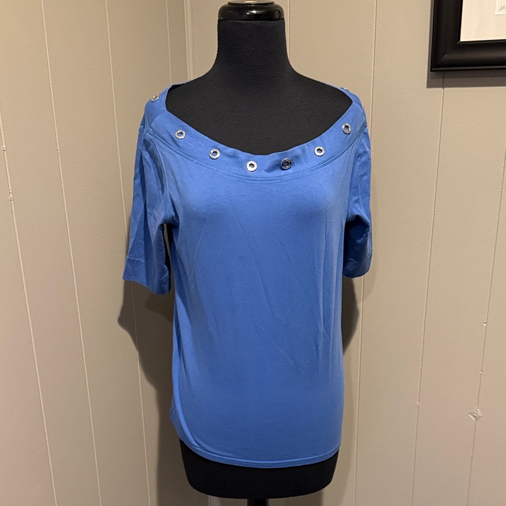 B16 escales Paris Women’s XL Blue Short Sleeve Top with Eyelet Neckline